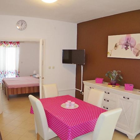 Holiday Apartments In House Sanja Rakalj Room photo