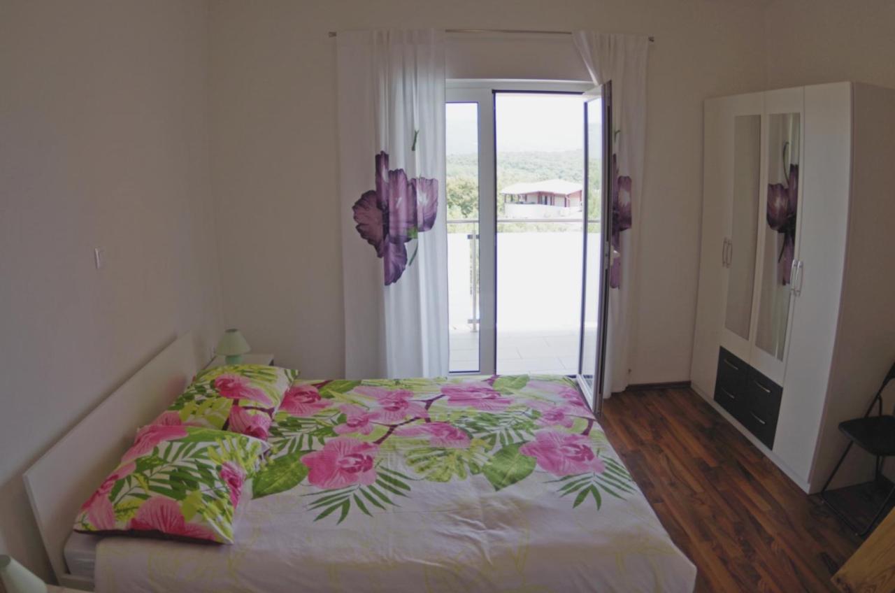 Holiday Apartments In House Sanja Rakalj Exterior photo