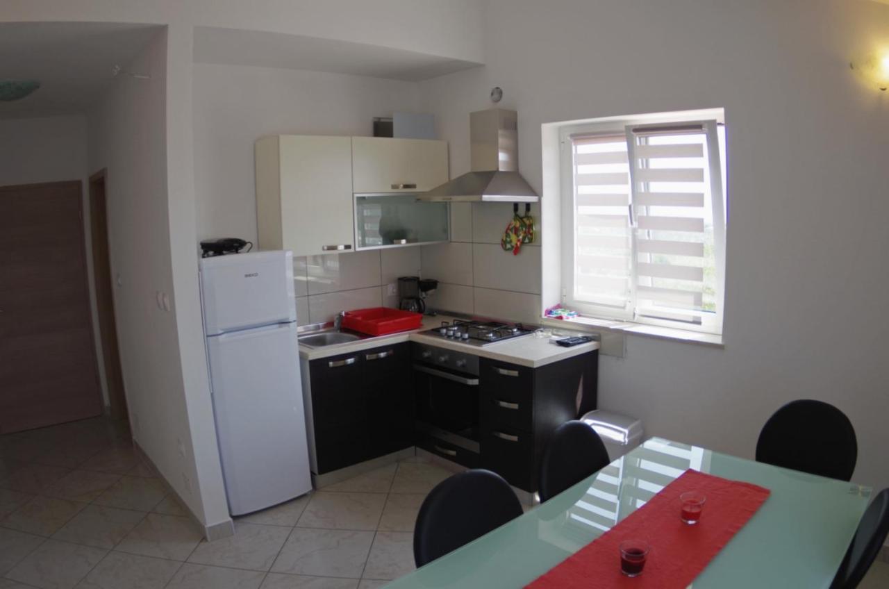 Holiday Apartments In House Sanja Rakalj Exterior photo